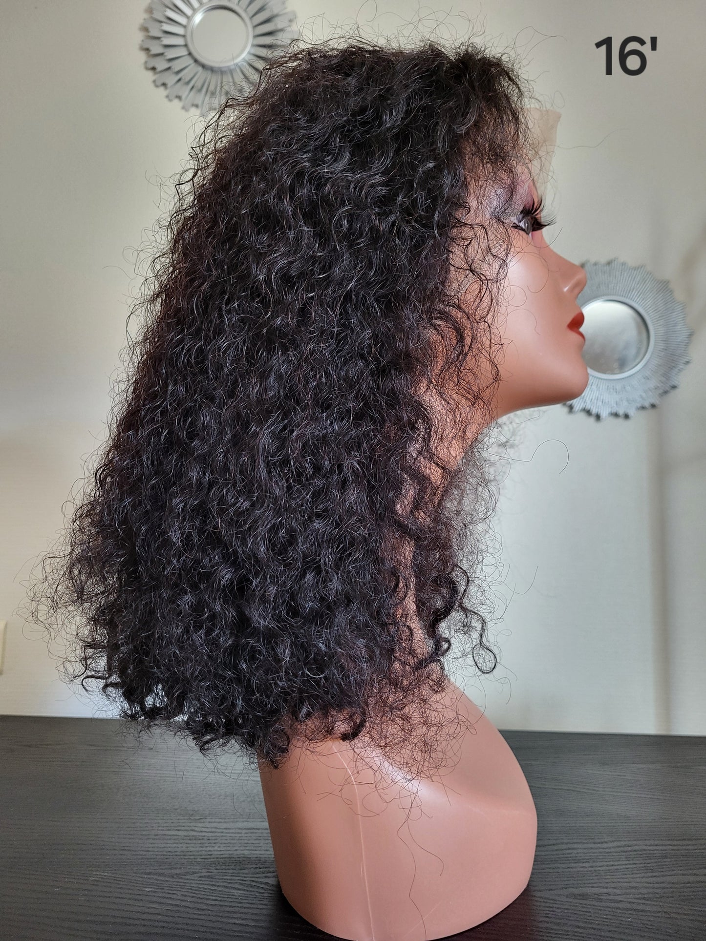 Curly wig