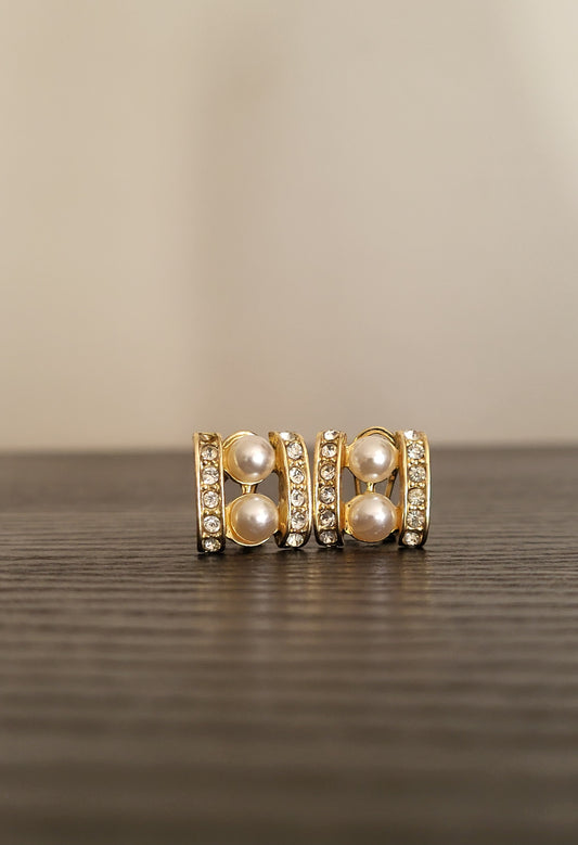 Pearl earrings