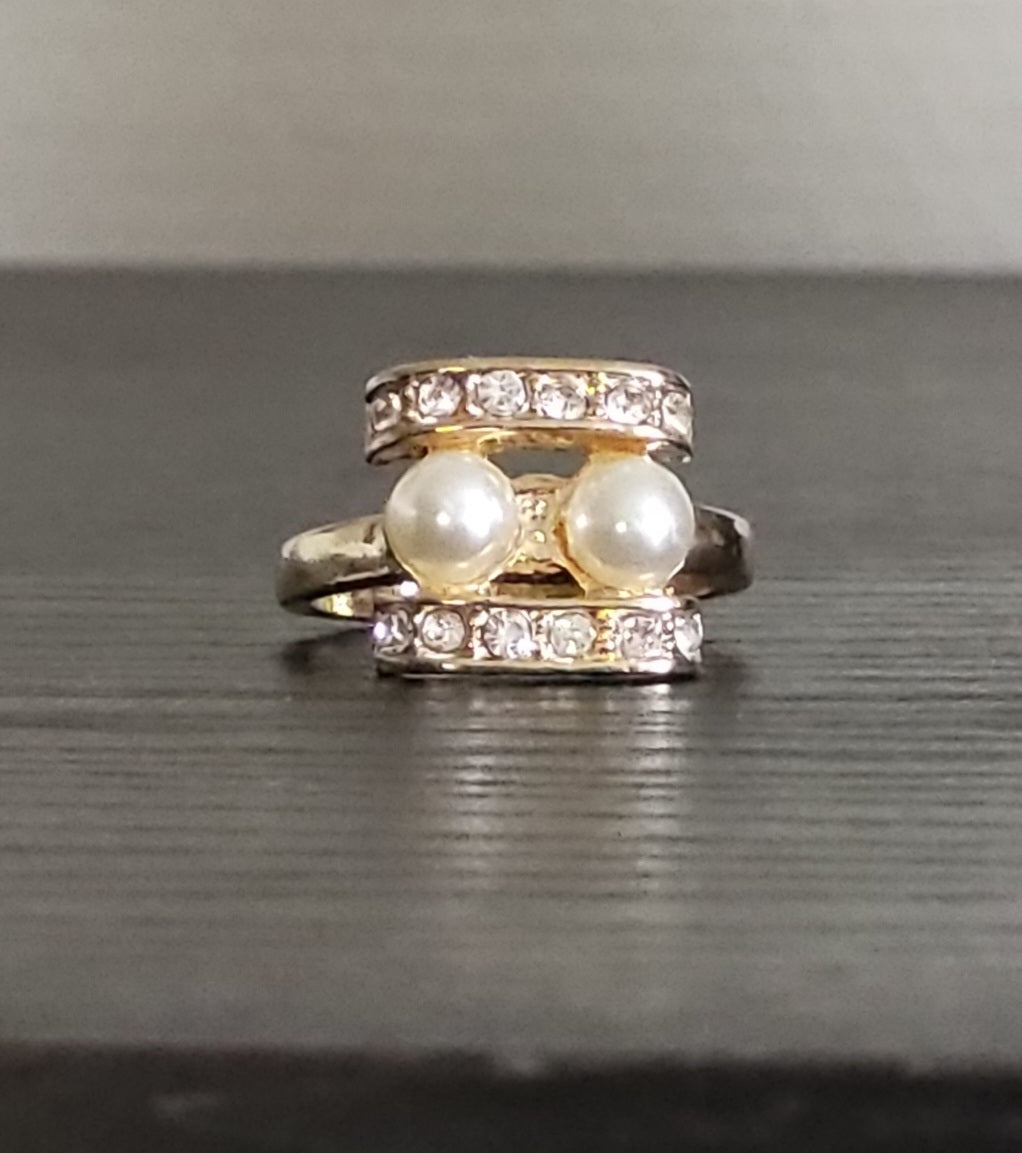 Pearl ring