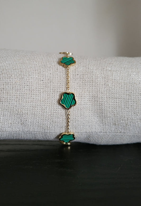 Green lucky bracelet